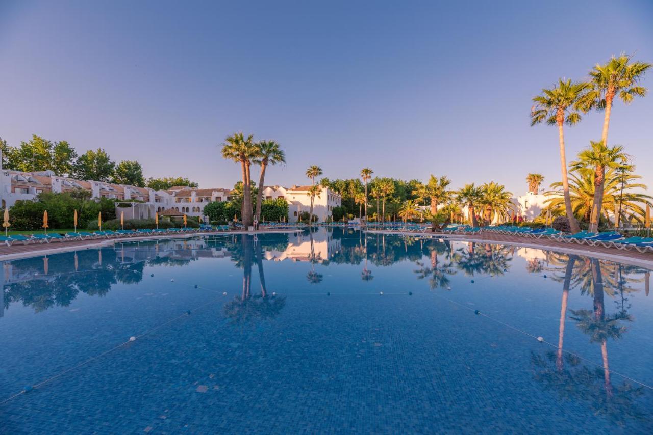 Apart-hotel Golden Club